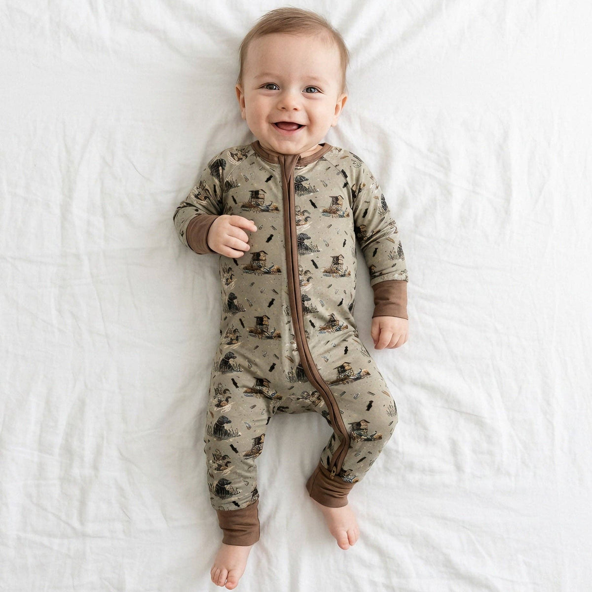 Thatched cottage and rural dog Bamboo Zipper Romper Pajamas