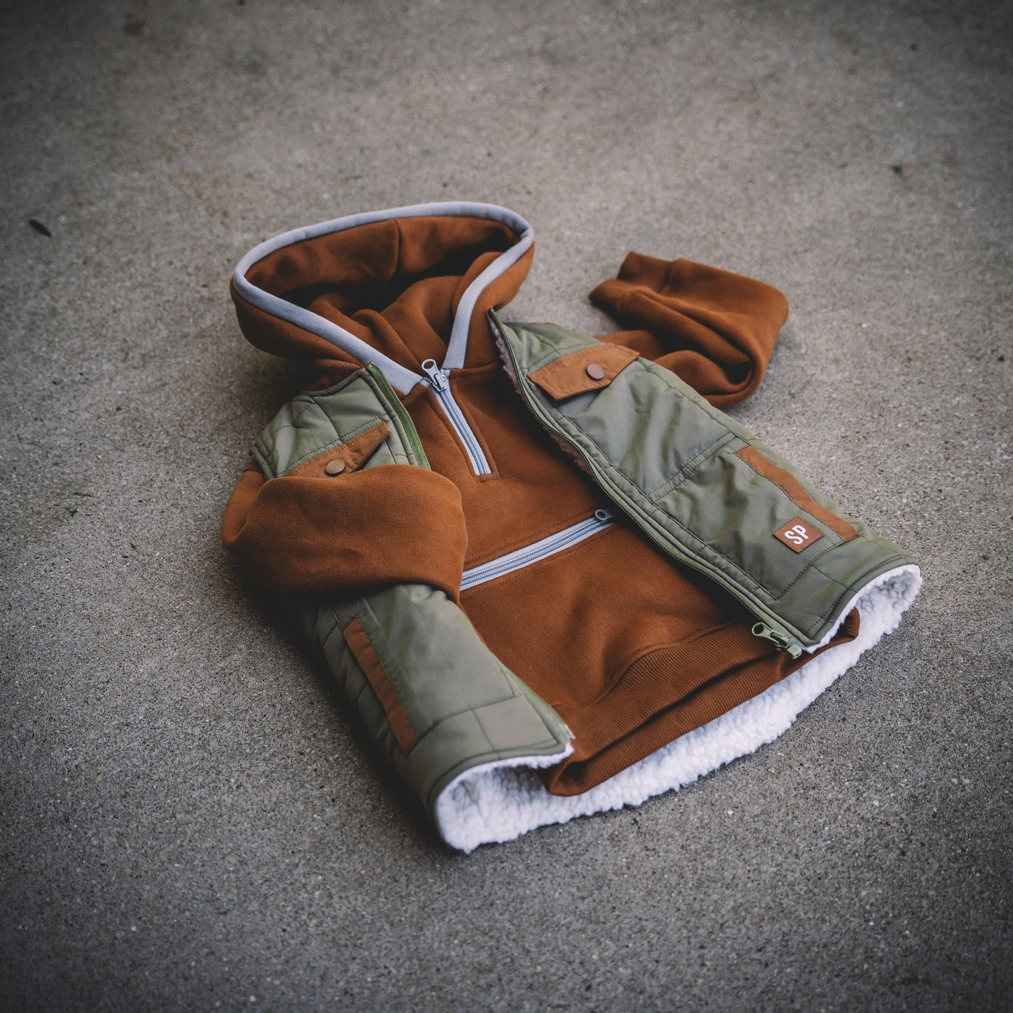 Core Signature hoodie