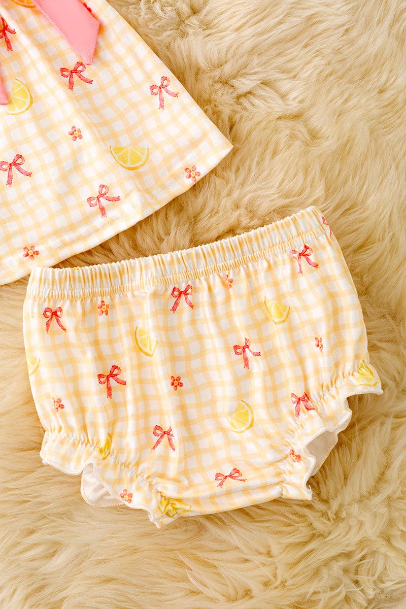 Yellow wavy gingham top & bloomers with lemon print. RPG63459 AMY