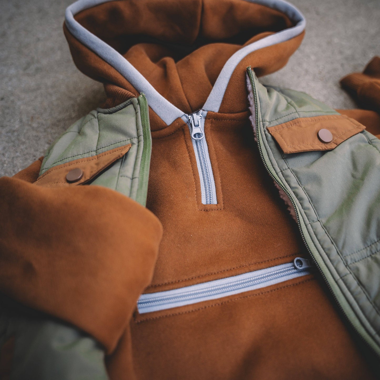 Core Signature hoodie