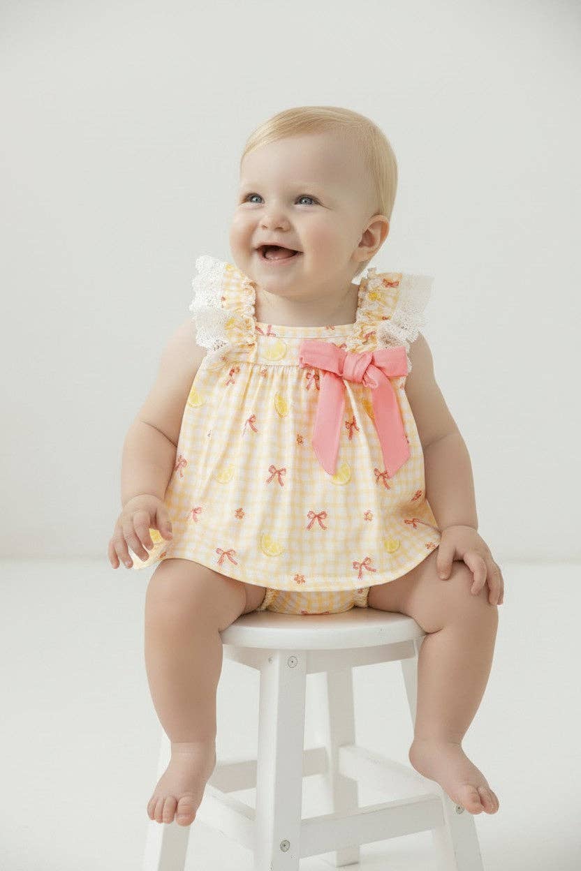 Yellow wavy gingham top & bloomers with lemon print. RPG63459 AMY